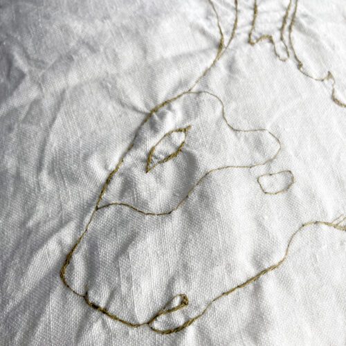 federa ricamata a mano