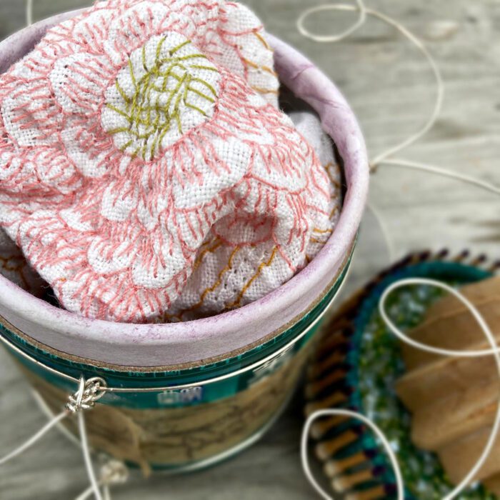✦ Invece di aspettare che qualcuno ti porti fiori - immagine 3